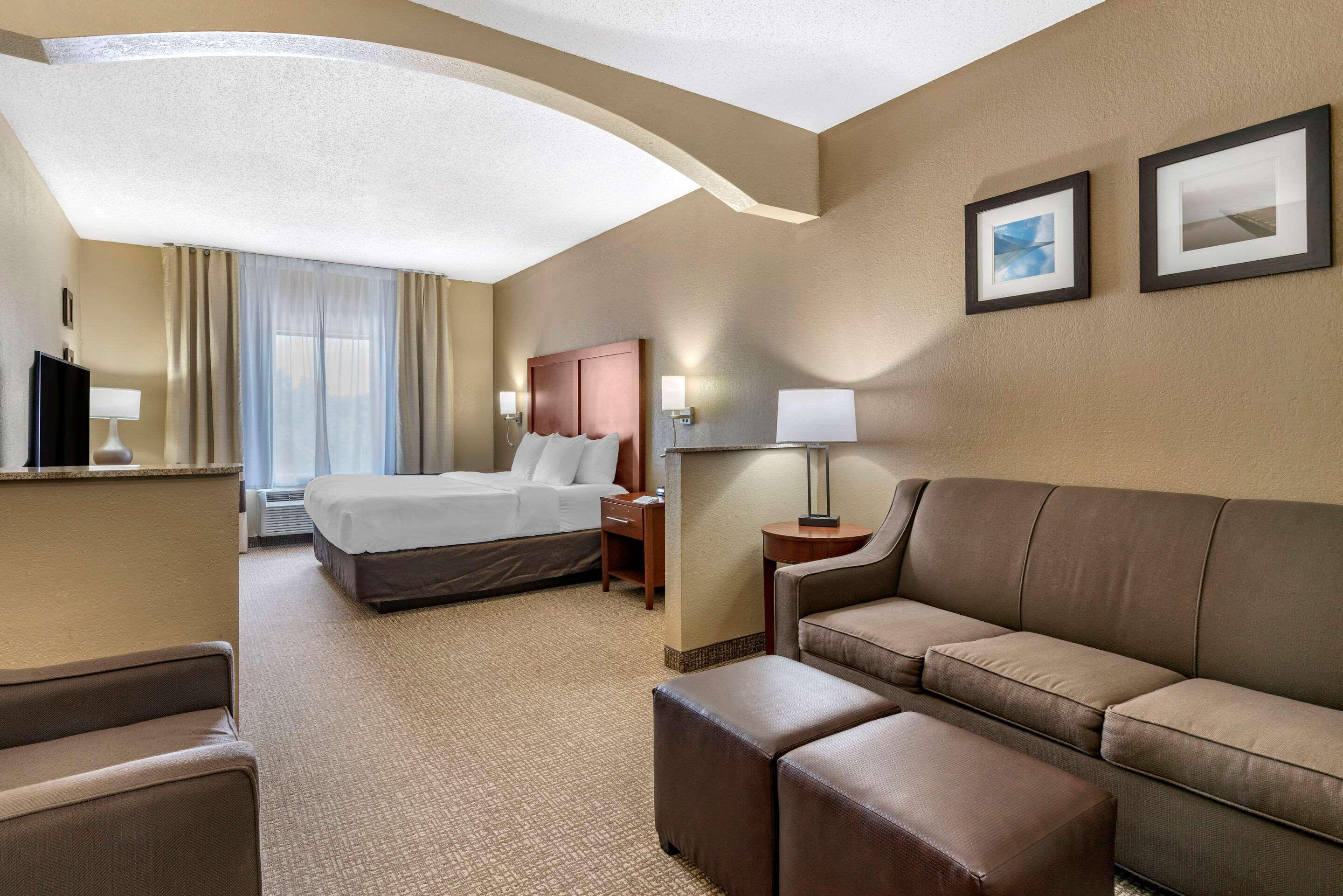 Comfort Inn & Suites St Louis-או'פאלון מראה חיצוני תמונה