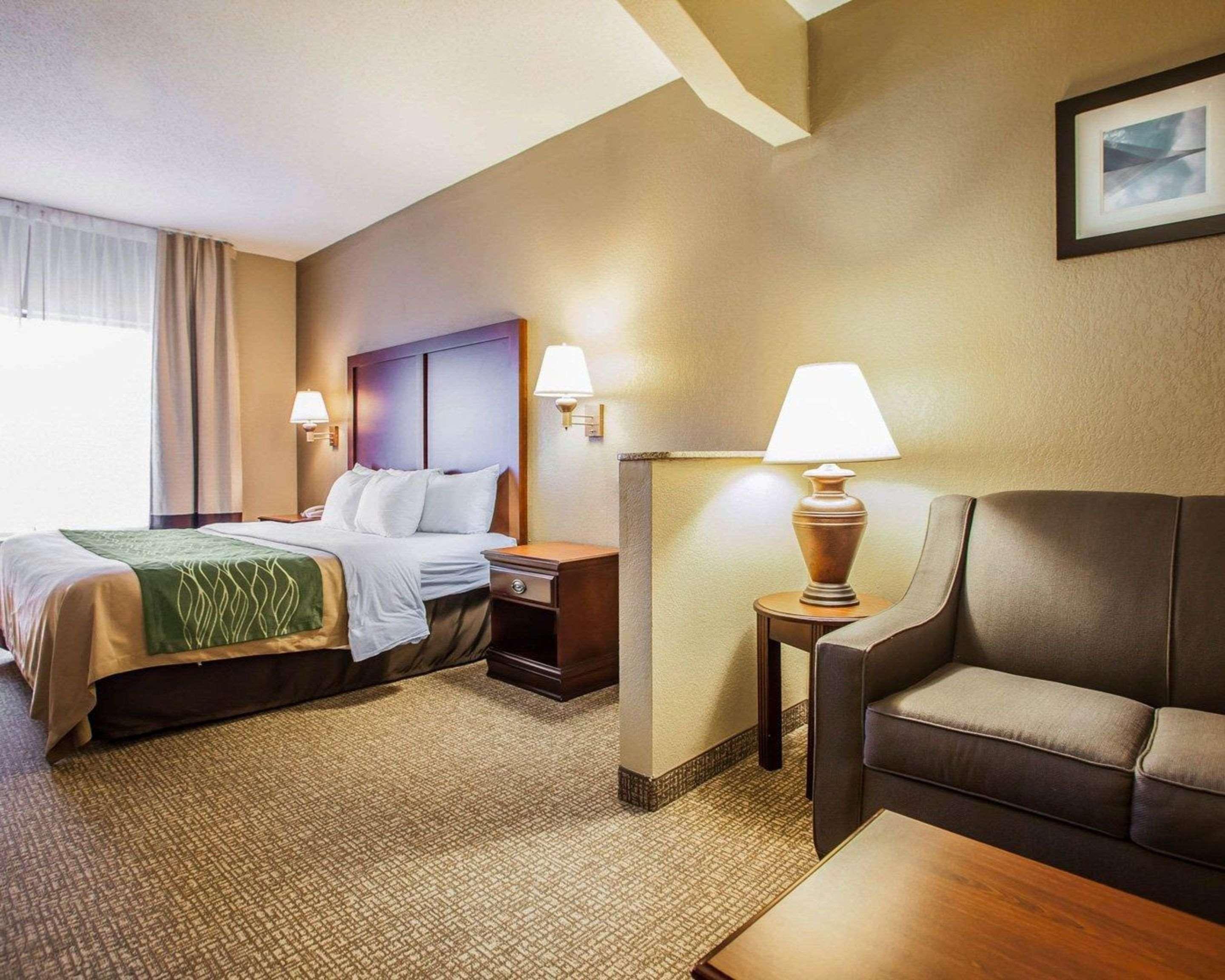 Comfort Inn & Suites St Louis-או'פאלון מראה חיצוני תמונה