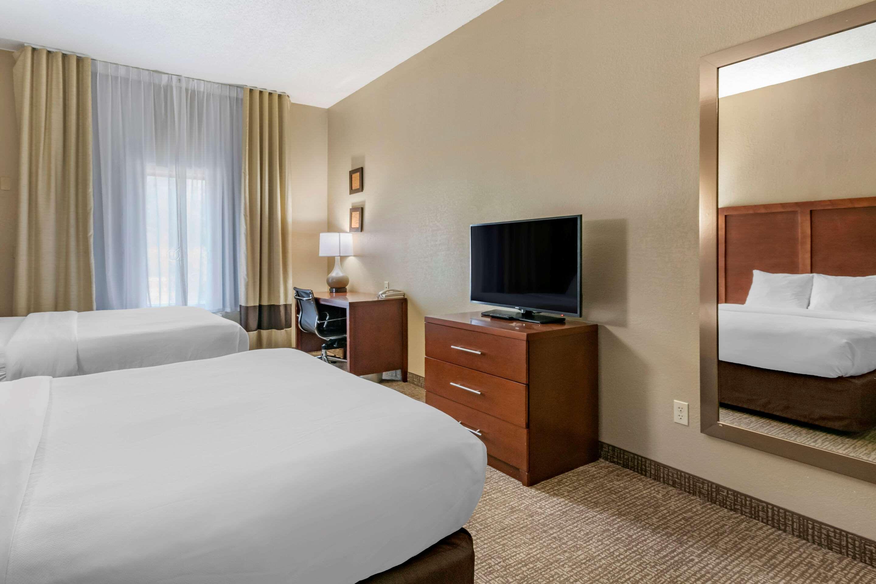 Comfort Inn & Suites St Louis-או'פאלון מראה חיצוני תמונה