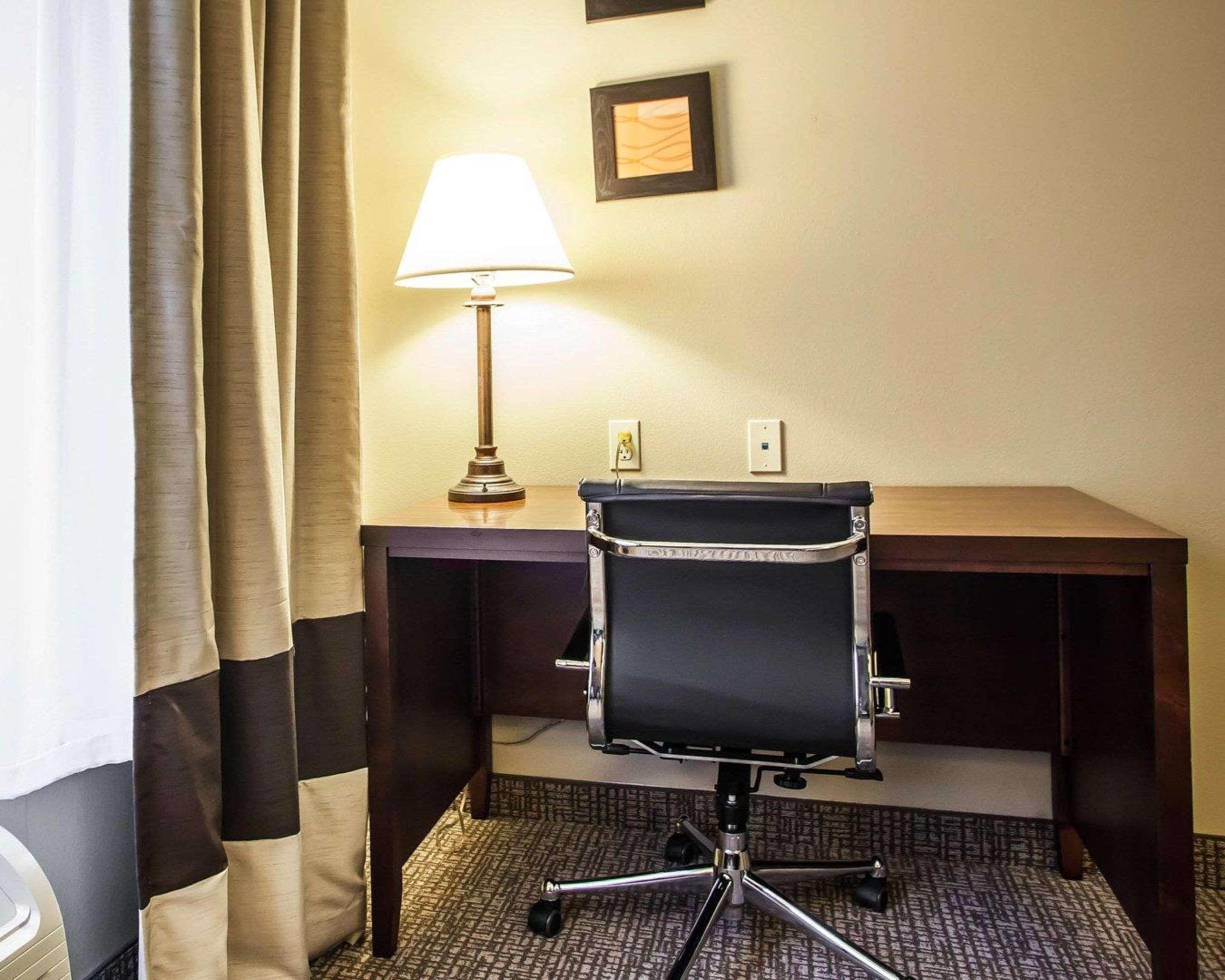 Comfort Inn & Suites St Louis-או'פאלון מראה חיצוני תמונה