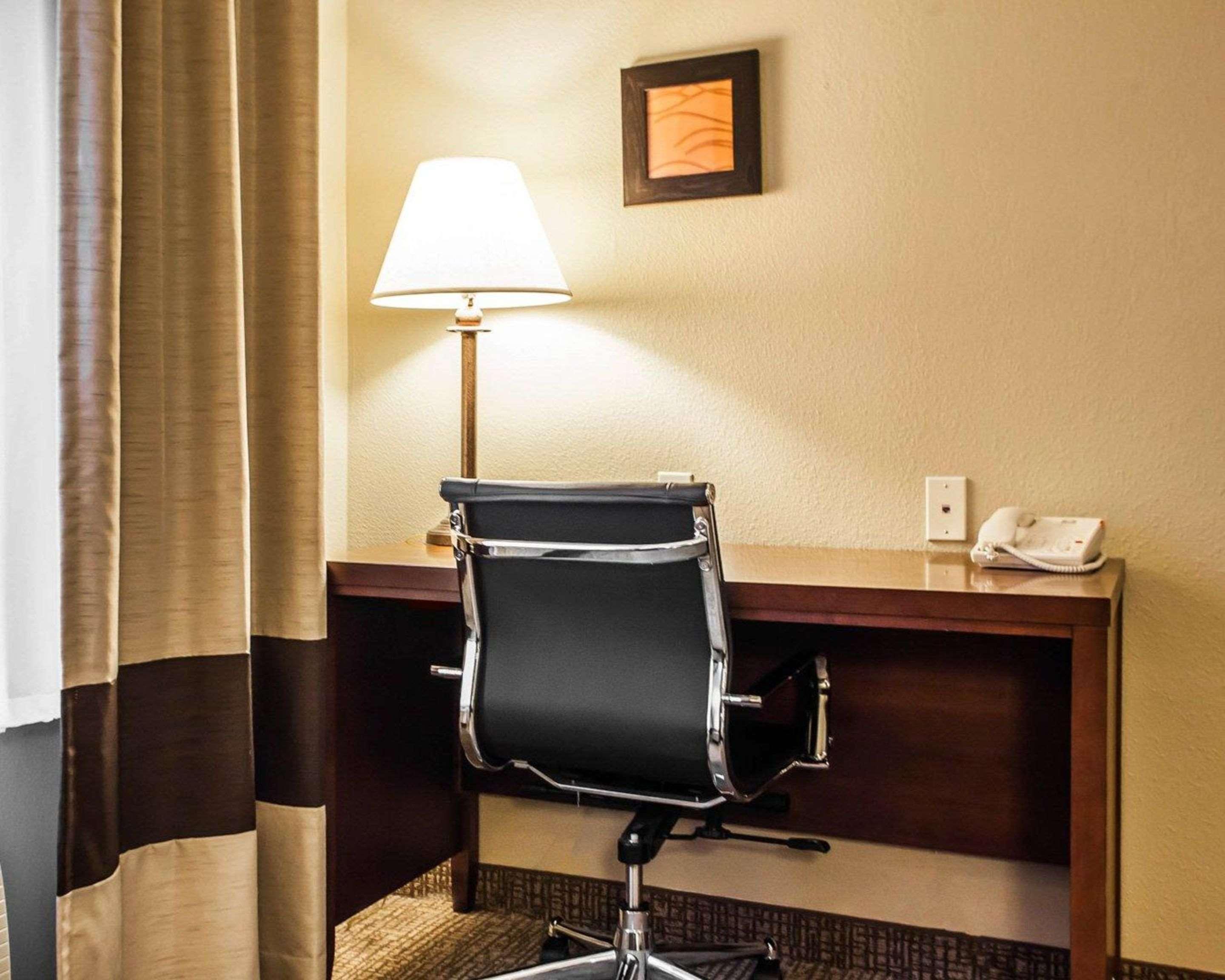 Comfort Inn & Suites St Louis-או'פאלון מראה חיצוני תמונה