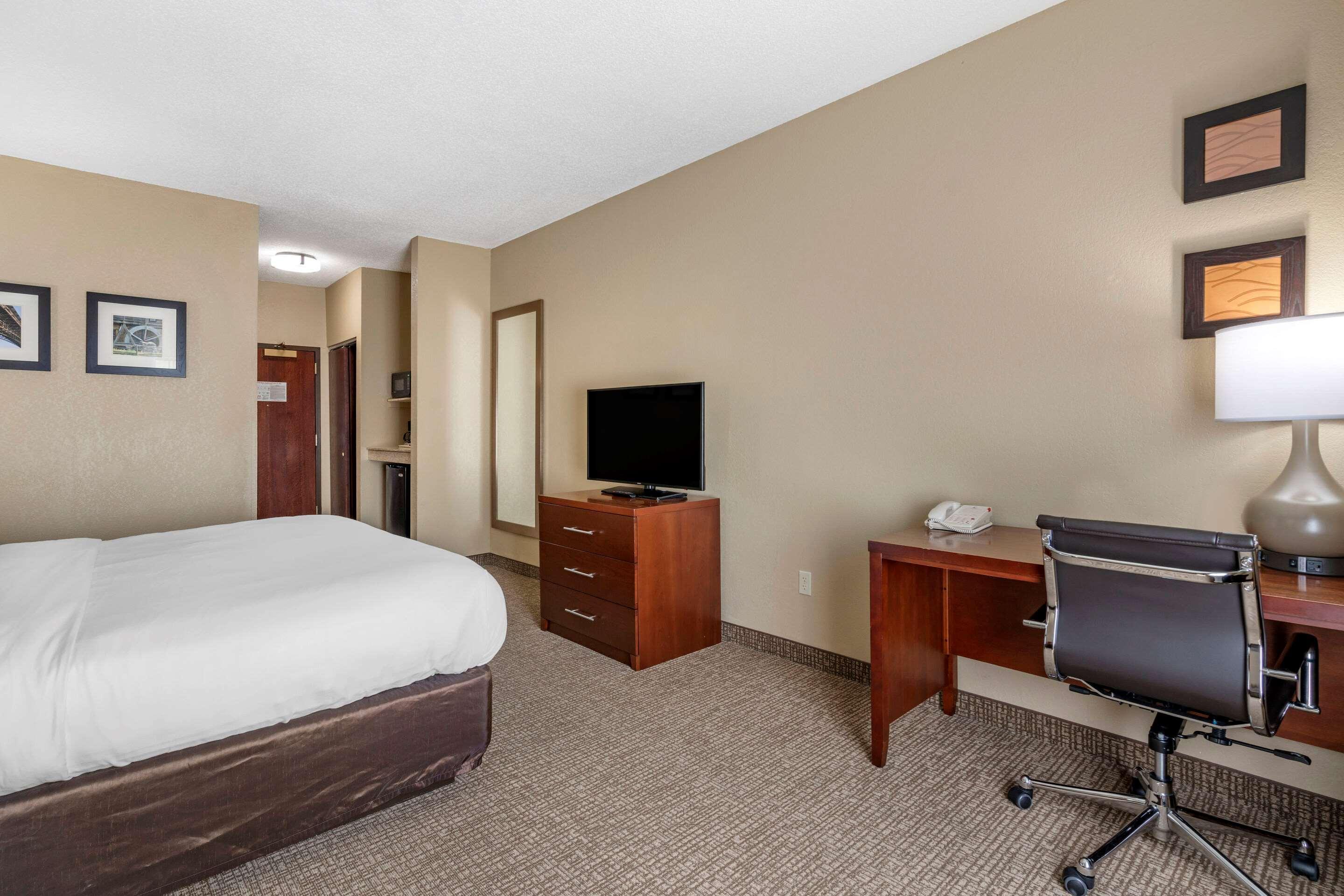 Comfort Inn & Suites St Louis-או'פאלון מראה חיצוני תמונה