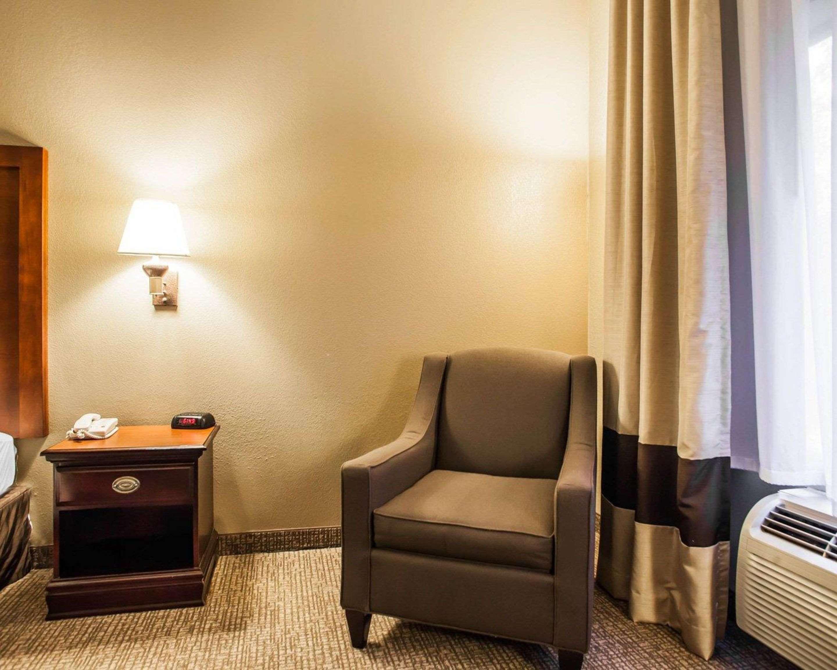 Comfort Inn & Suites St Louis-או'פאלון מראה חיצוני תמונה