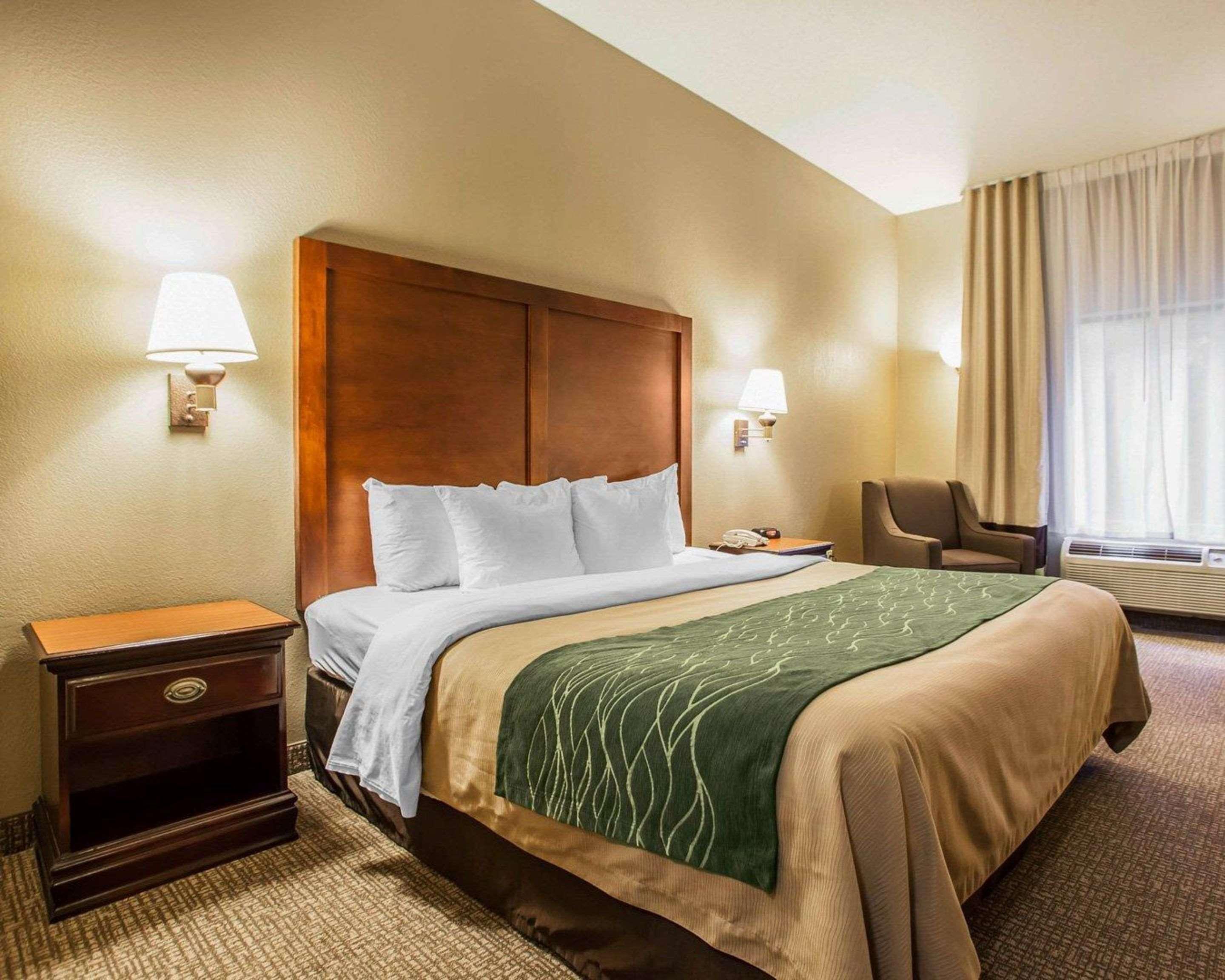 Comfort Inn & Suites St Louis-או'פאלון מראה חיצוני תמונה