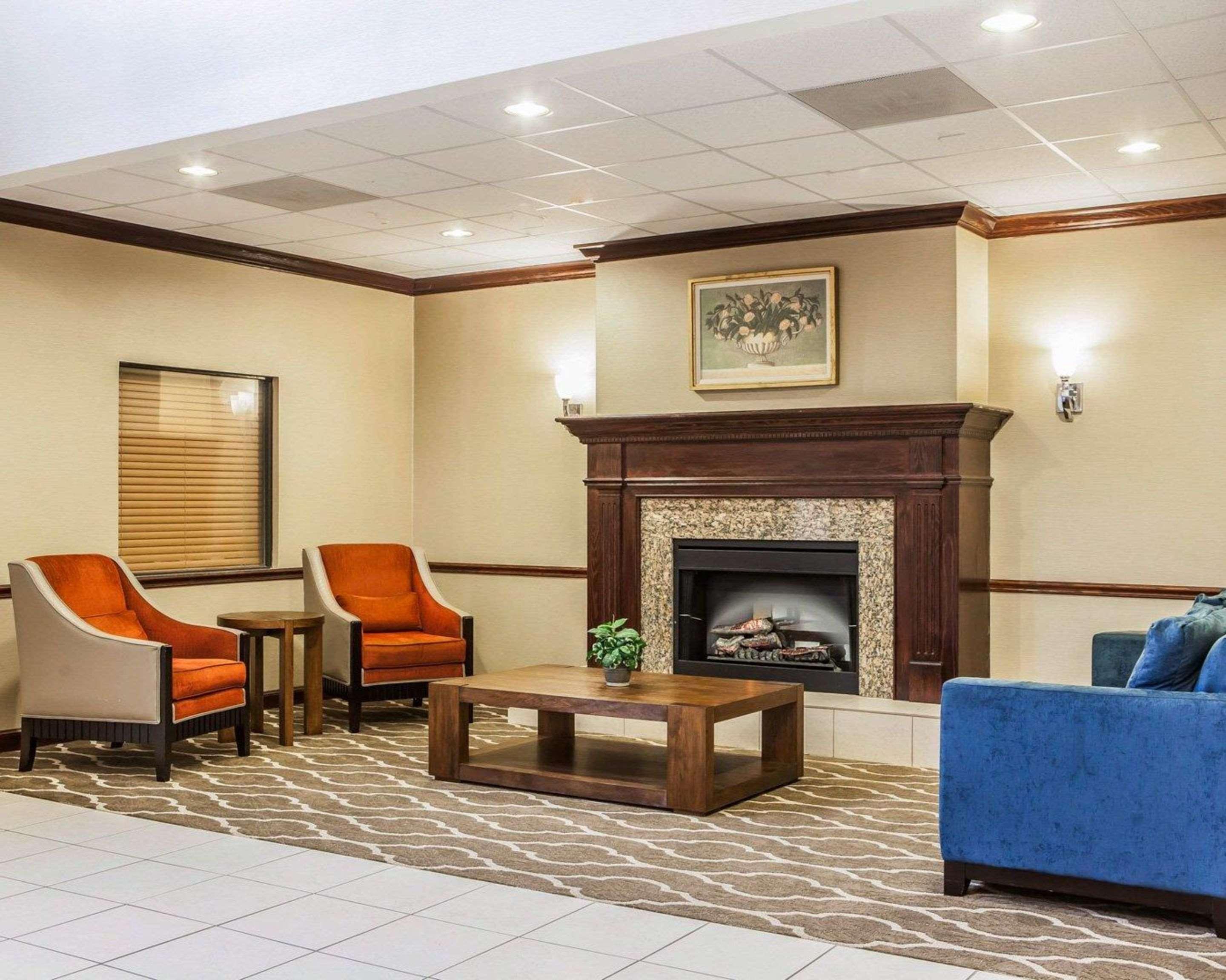 Comfort Inn & Suites St Louis-או'פאלון מראה חיצוני תמונה