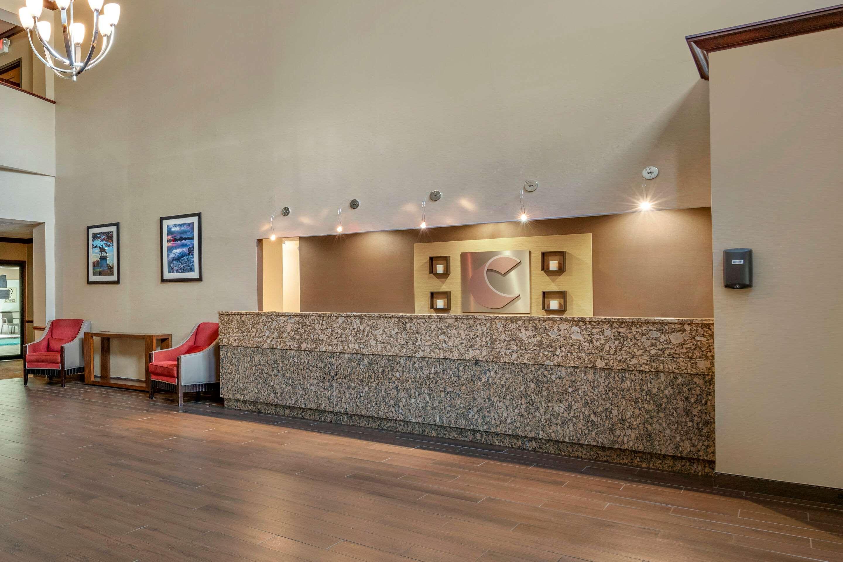 Comfort Inn & Suites St Louis-או'פאלון מראה חיצוני תמונה