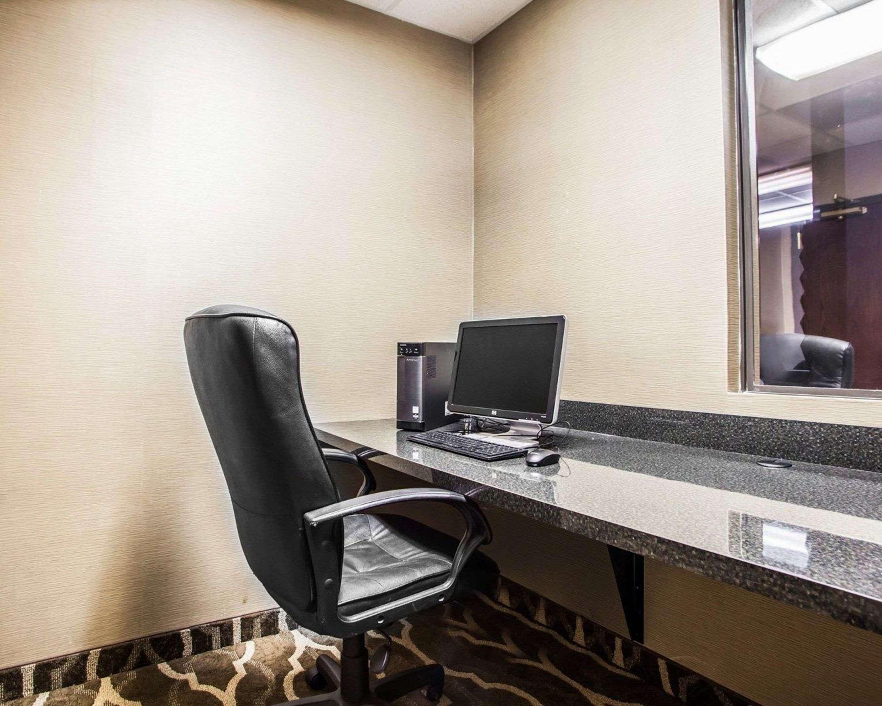 Comfort Inn & Suites St Louis-או'פאלון מראה חיצוני תמונה